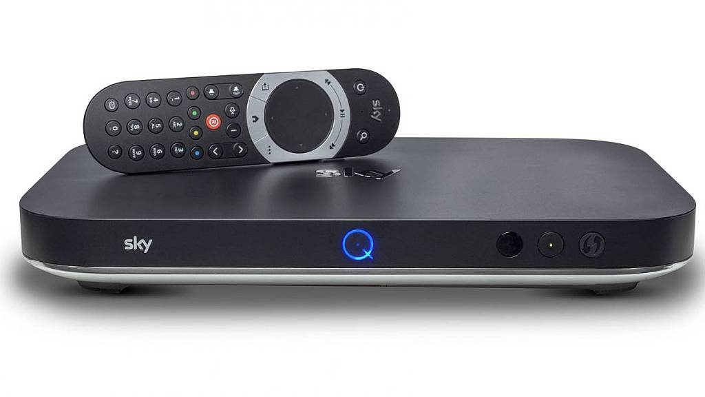 sky-q-silver-with-remote